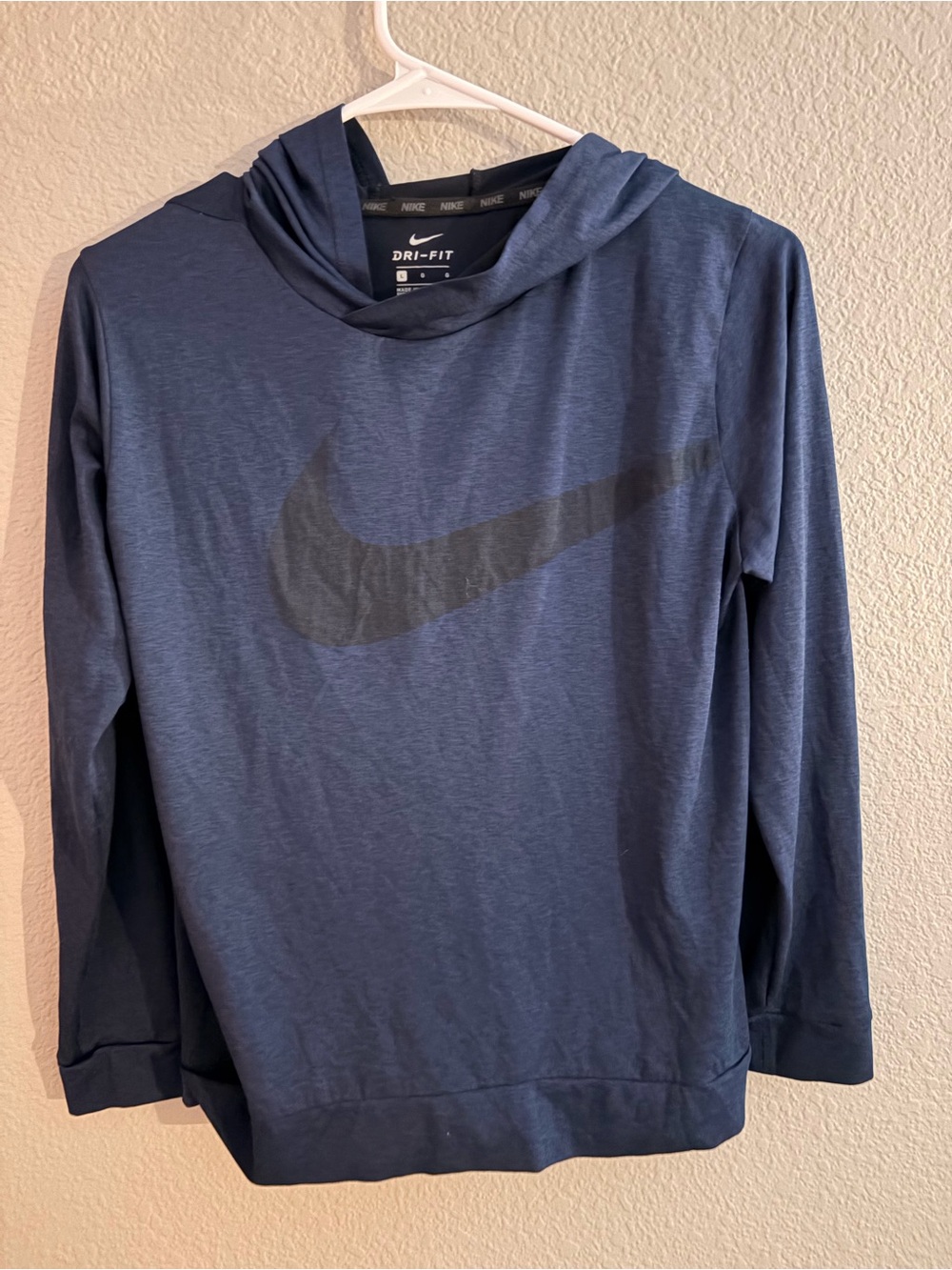 Nike Men's Dri-FIT Long Sleeve Hooded Tee - Navy Blue with Black Swoosh